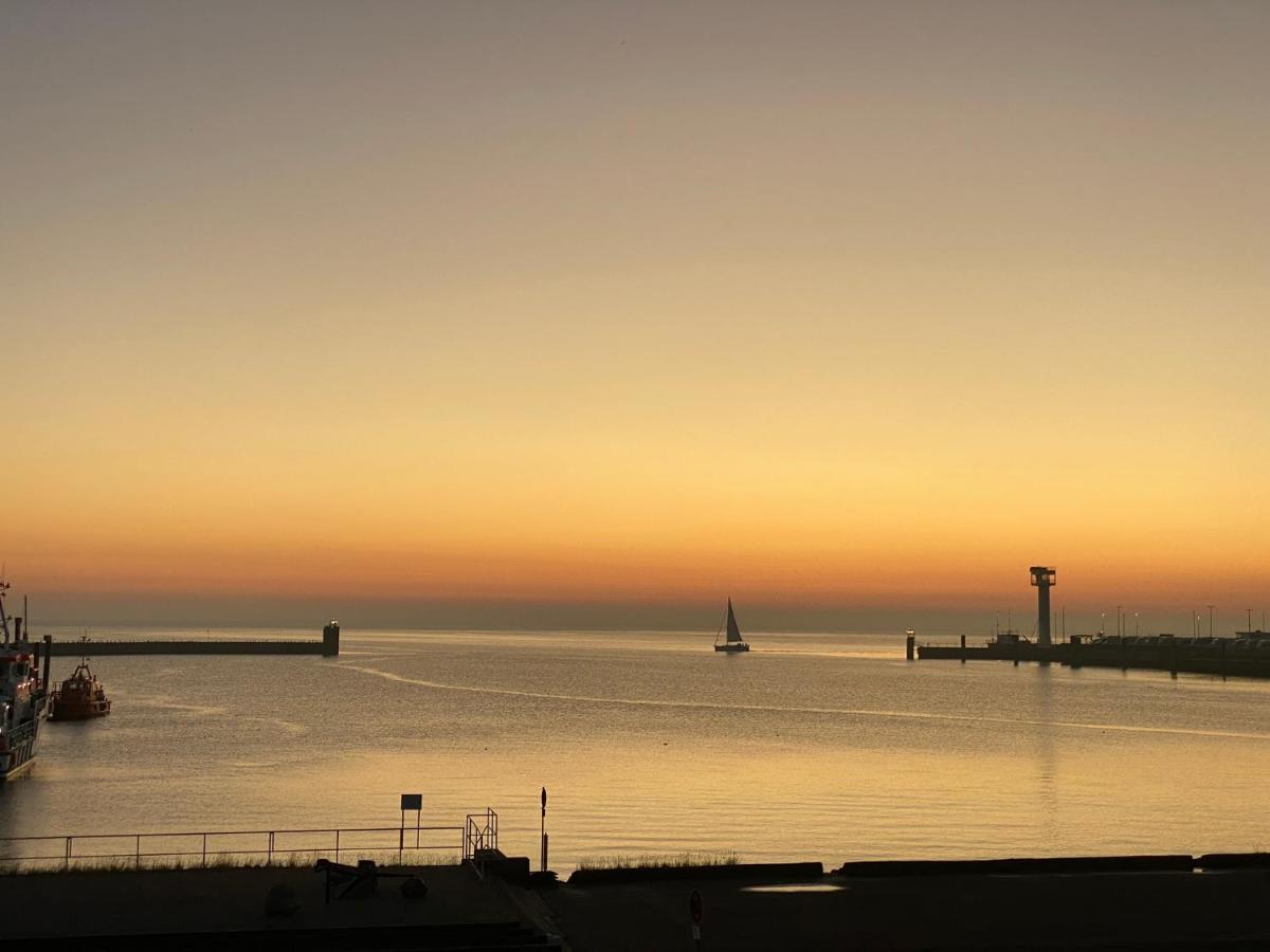 Kuestentraum Cuxhaven, Fewo Schoen & Modern, Strand -Grimmershoernbucht Esterno foto